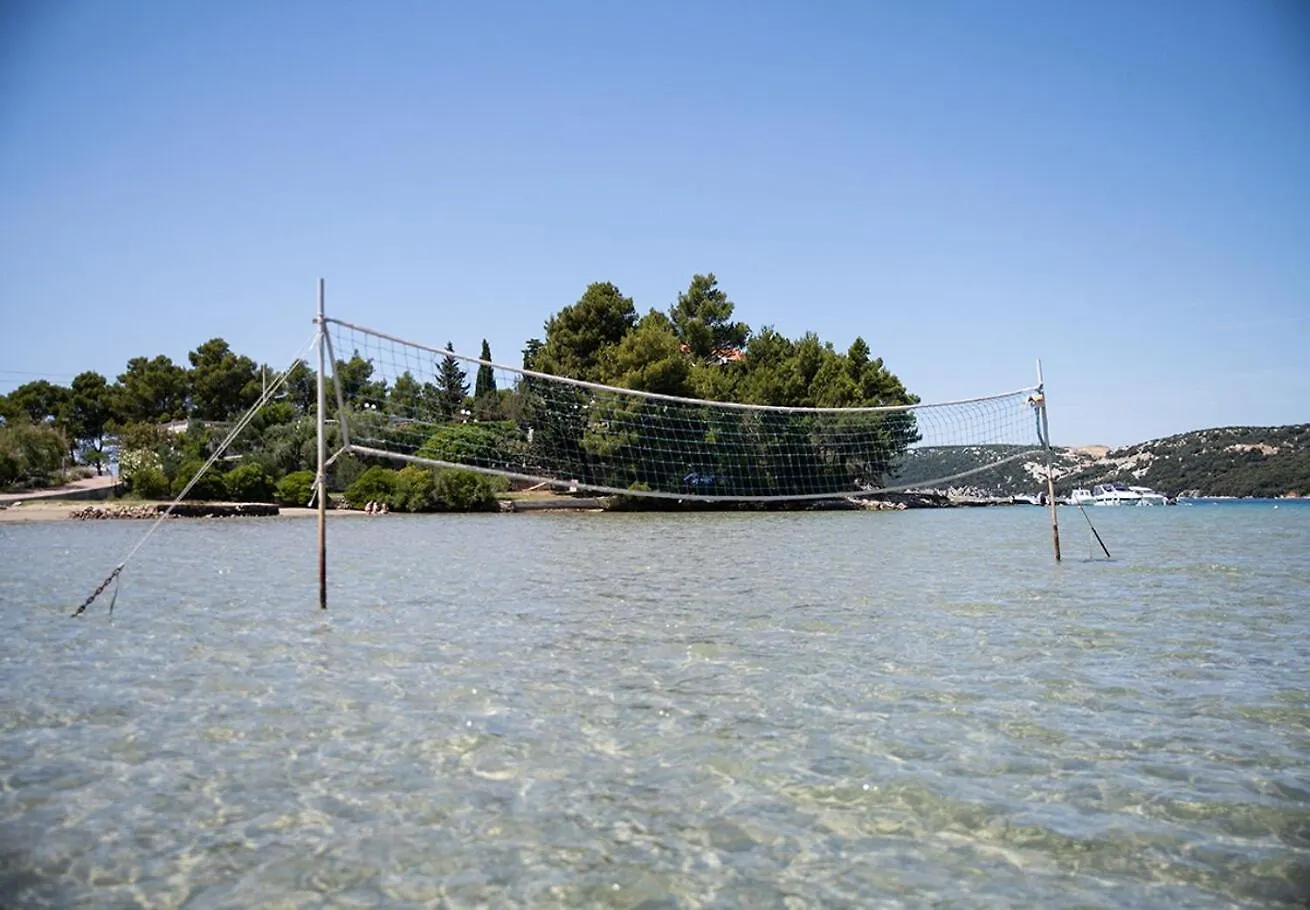 Apartment Mira Supetarska Draga Croatia