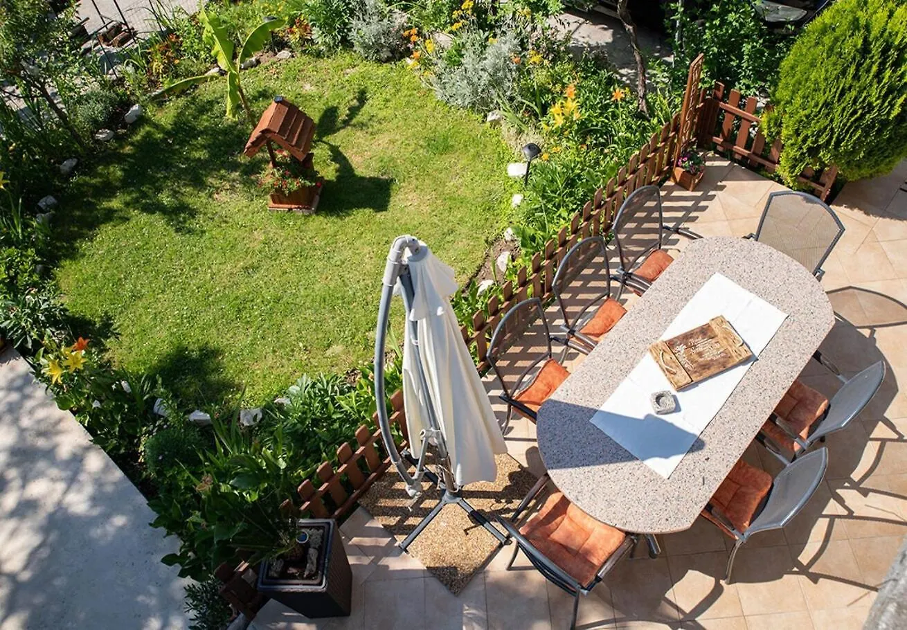 Apartment Mira Supetarska Draga